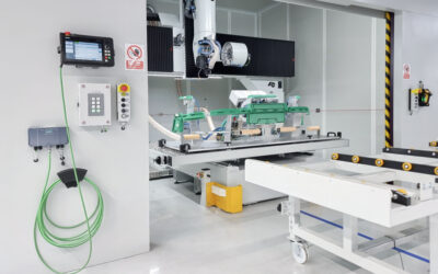 5-Achs-CNC-Portalfräsmaschine mit Frässpindel, Shuttletisch und Maschinensteuerung