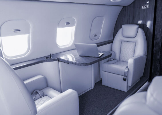 Modern aircraft interiors, such as luxurious leather seats and all key interior components, are created using CNC milling machines from HG GRIMME SysTech. Precision for aluminum, CFRP, and composite materials in aircraft manufacturing.